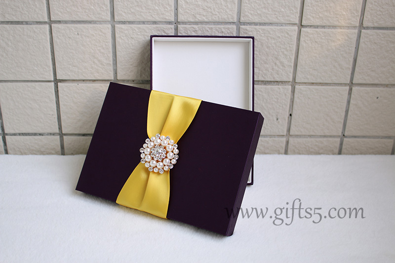 Elegant silk invitation boxes,silk wedding invitation boxes wholesale