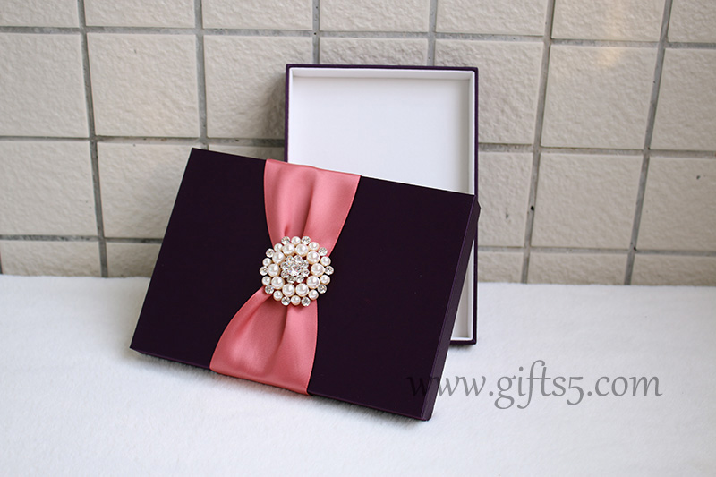 Elegant silk invitation boxes,silk wedding invitation boxes wholesale