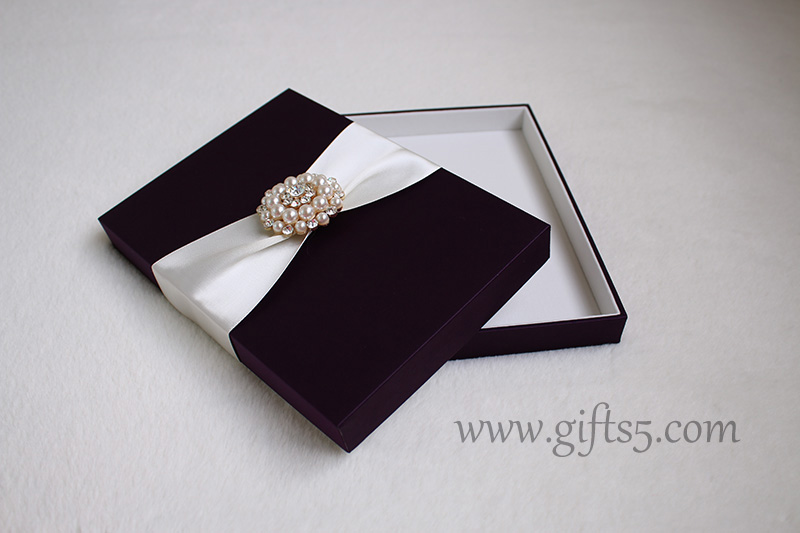Elegant silk invitation boxes,silk wedding invitation boxes wholesale