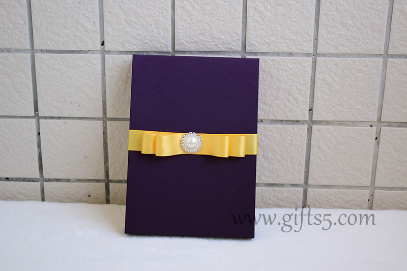 Elegant Wedding invitation boxes,silk invitation boxes,silk wedding invitation boxes wholesale