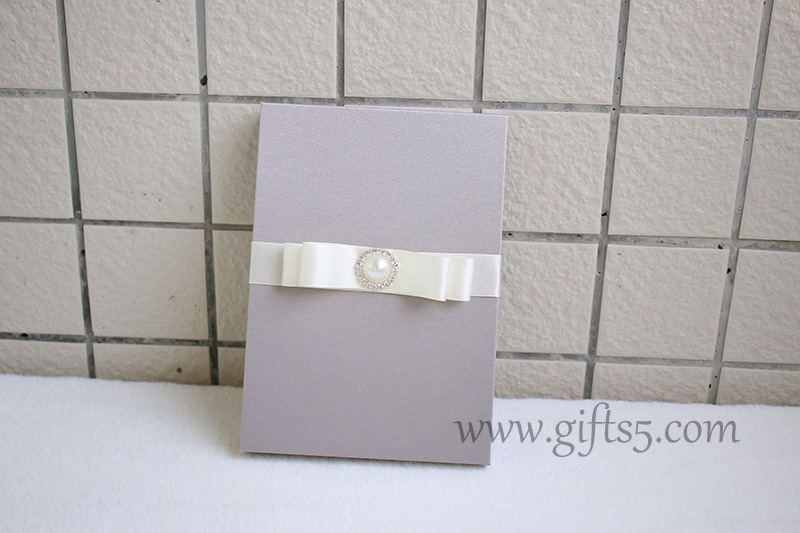Elegant Wedding invitation boxes,silk invitation boxes wholesale